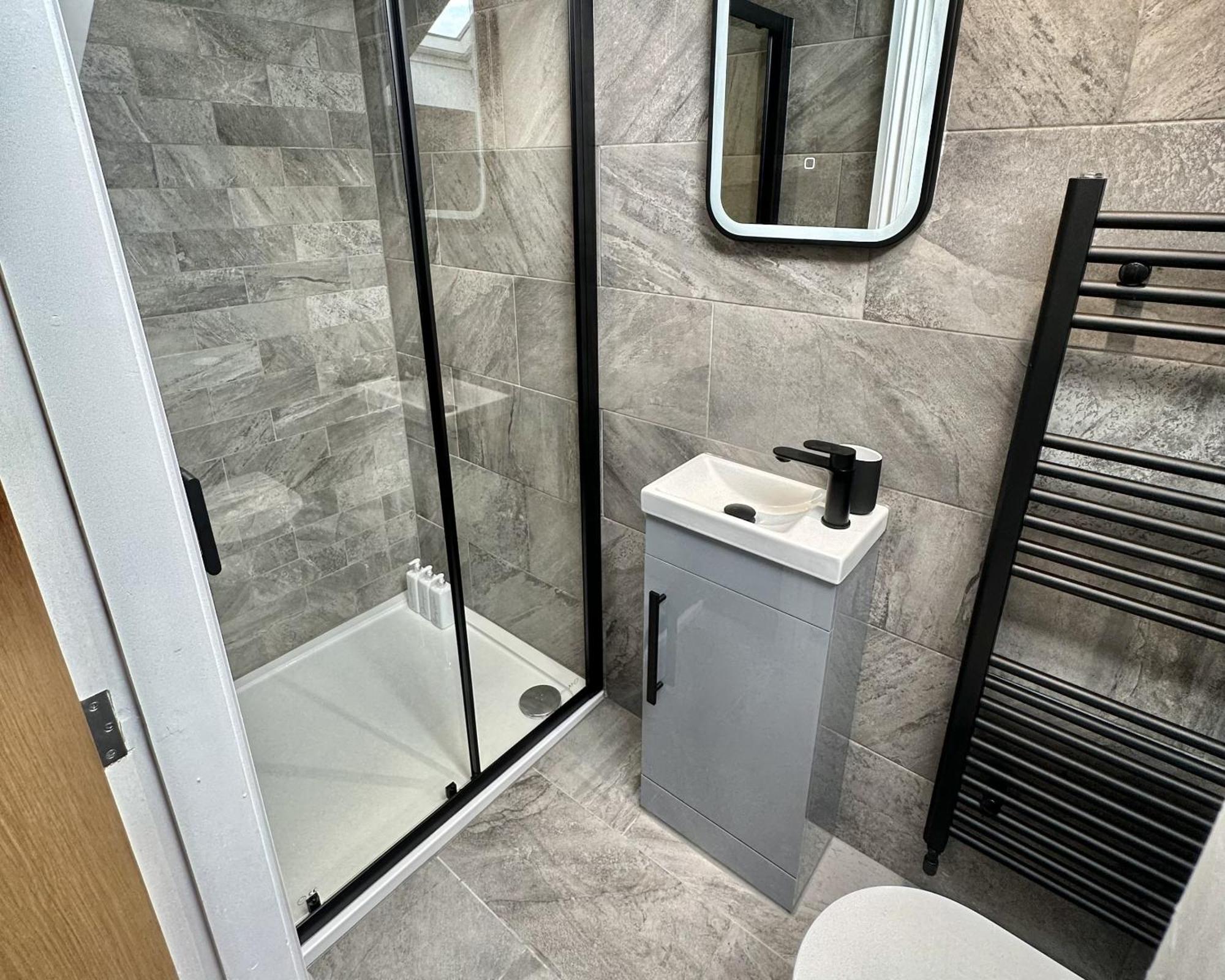 The Crown View - Luxury Apartment - Free Parking Nearby Harrogate Luaran gambar